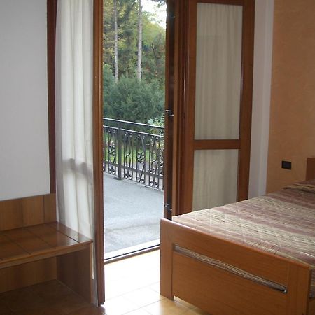 Albergo Il Castellino Boario Terme Εξωτερικό φωτογραφία