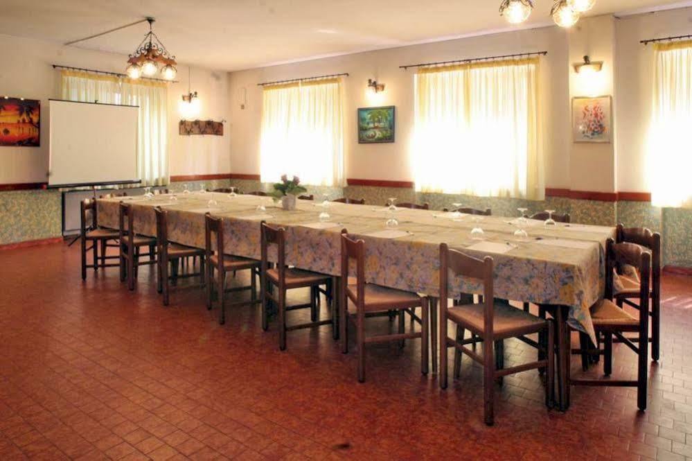 Albergo Il Castellino Boario Terme Εξωτερικό φωτογραφία